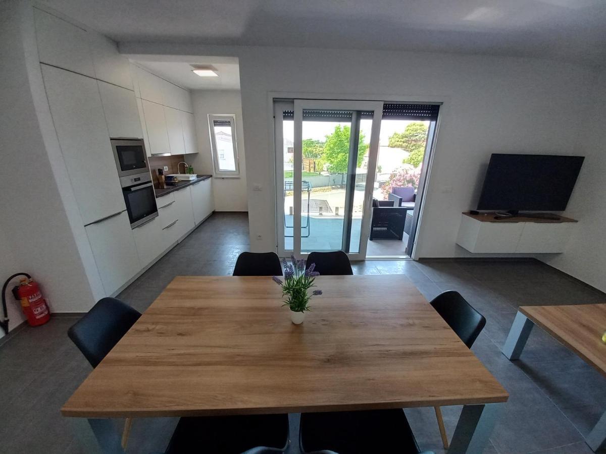 Apartment Martina Vir Extérieur photo