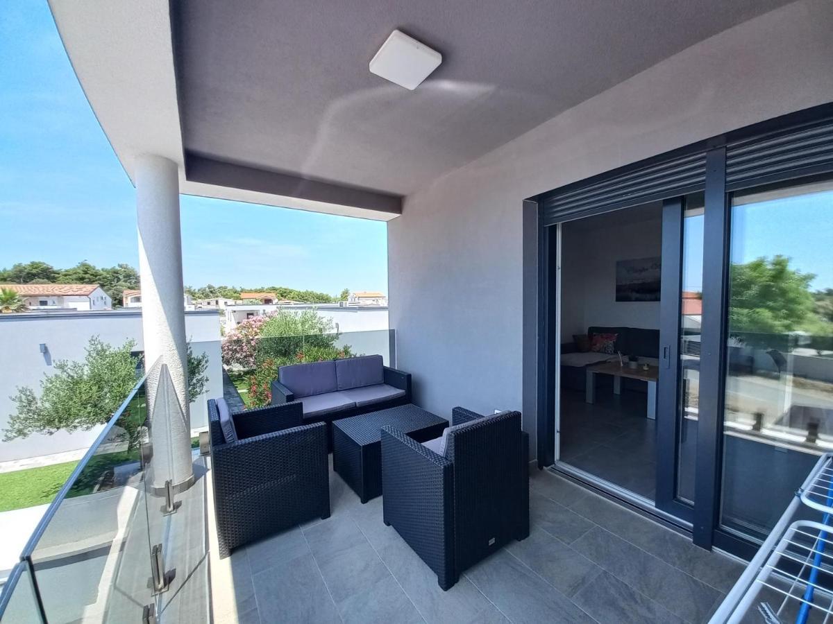 Apartment Martina Vir Extérieur photo