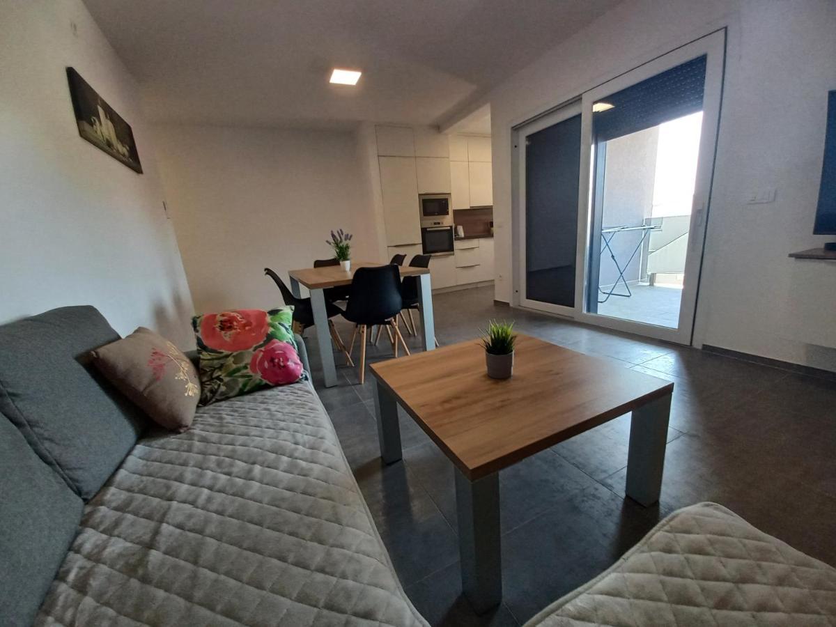 Apartment Martina Vir Extérieur photo