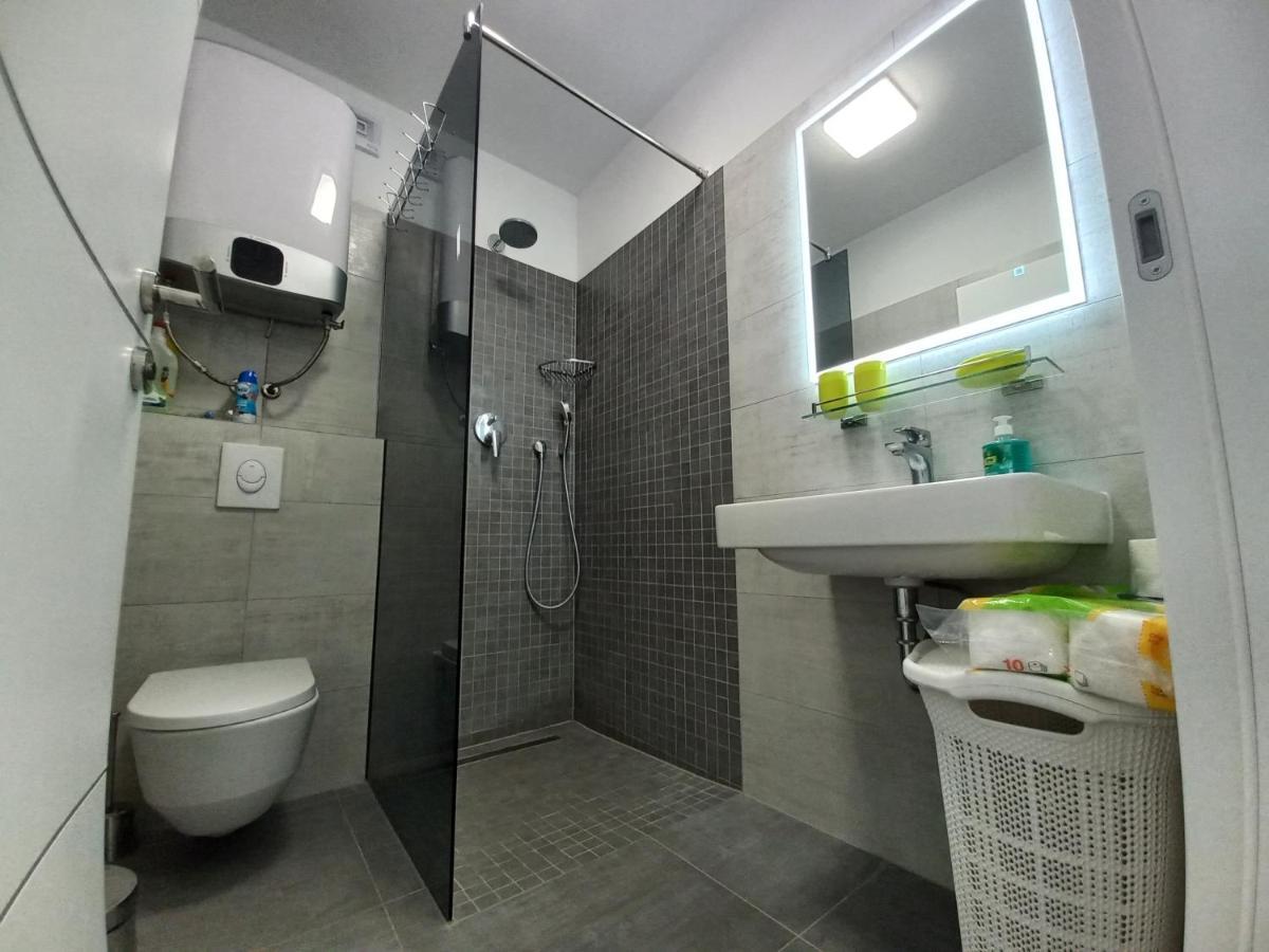 Apartment Martina Vir Extérieur photo