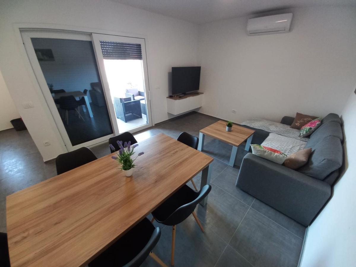 Apartment Martina Vir Extérieur photo