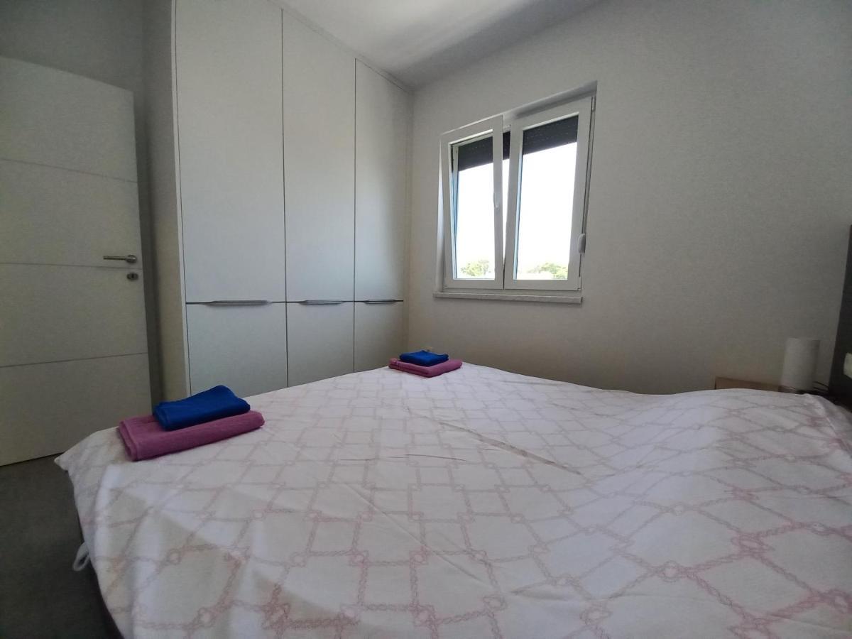 Apartment Martina Vir Extérieur photo