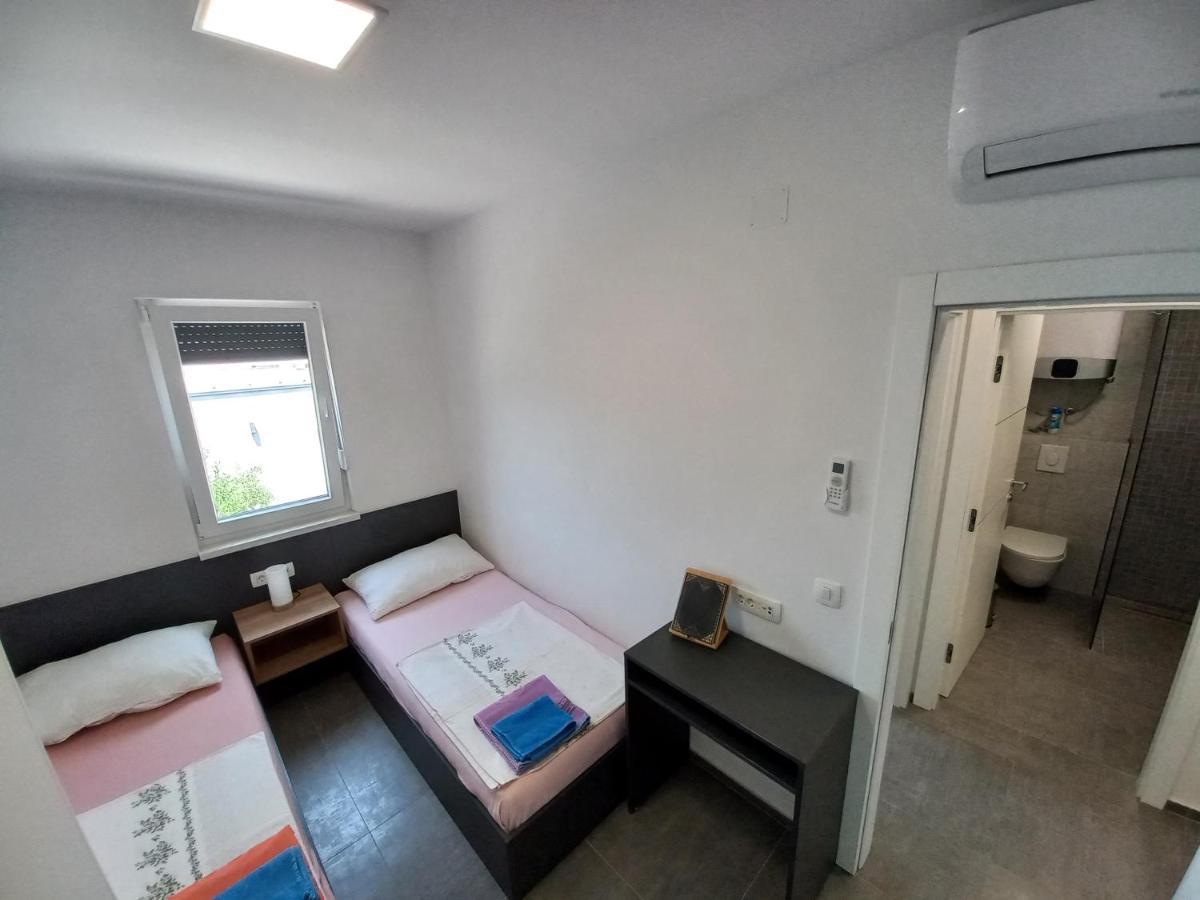 Apartment Martina Vir Extérieur photo