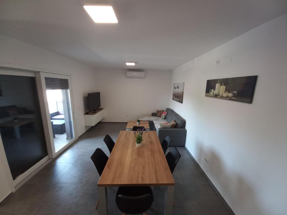Apartment Martina Vir Extérieur photo